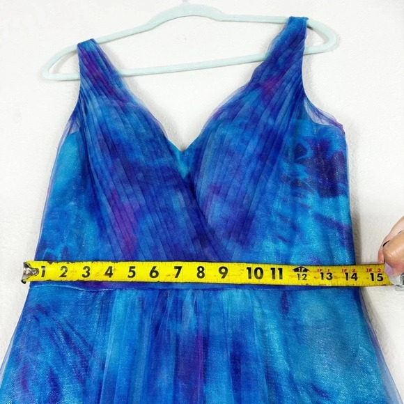 NWOT Rene Ruiz Collection V-neck Floral Organza Gown Maxi Sleeveless Dress sz 8 - Picture 13 of 16